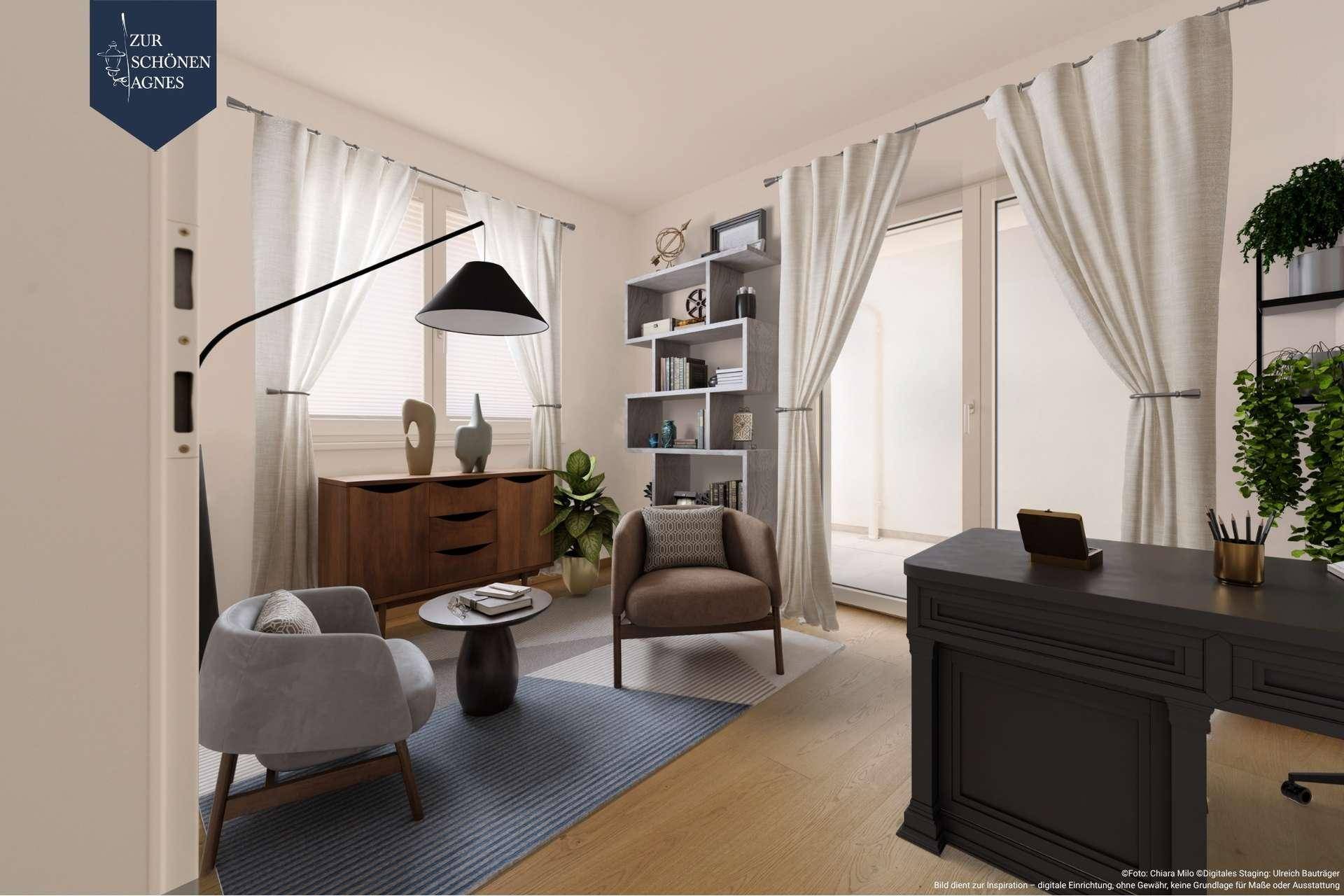Stilvolles Arbeitszimmer mit Holzboden, großen Fenstern und moderner Einrichtung.