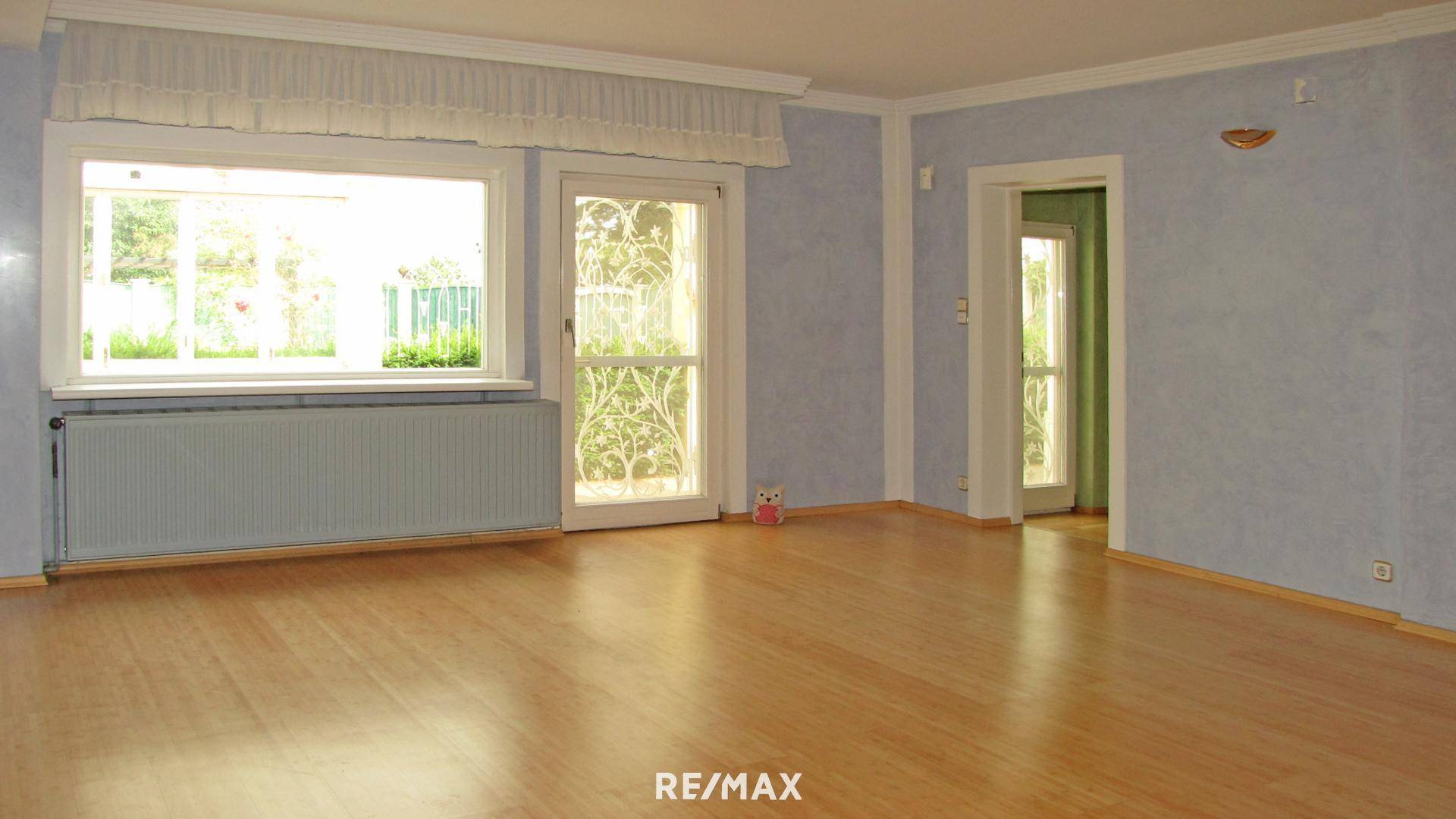 RE/MAX Wohnzimmer