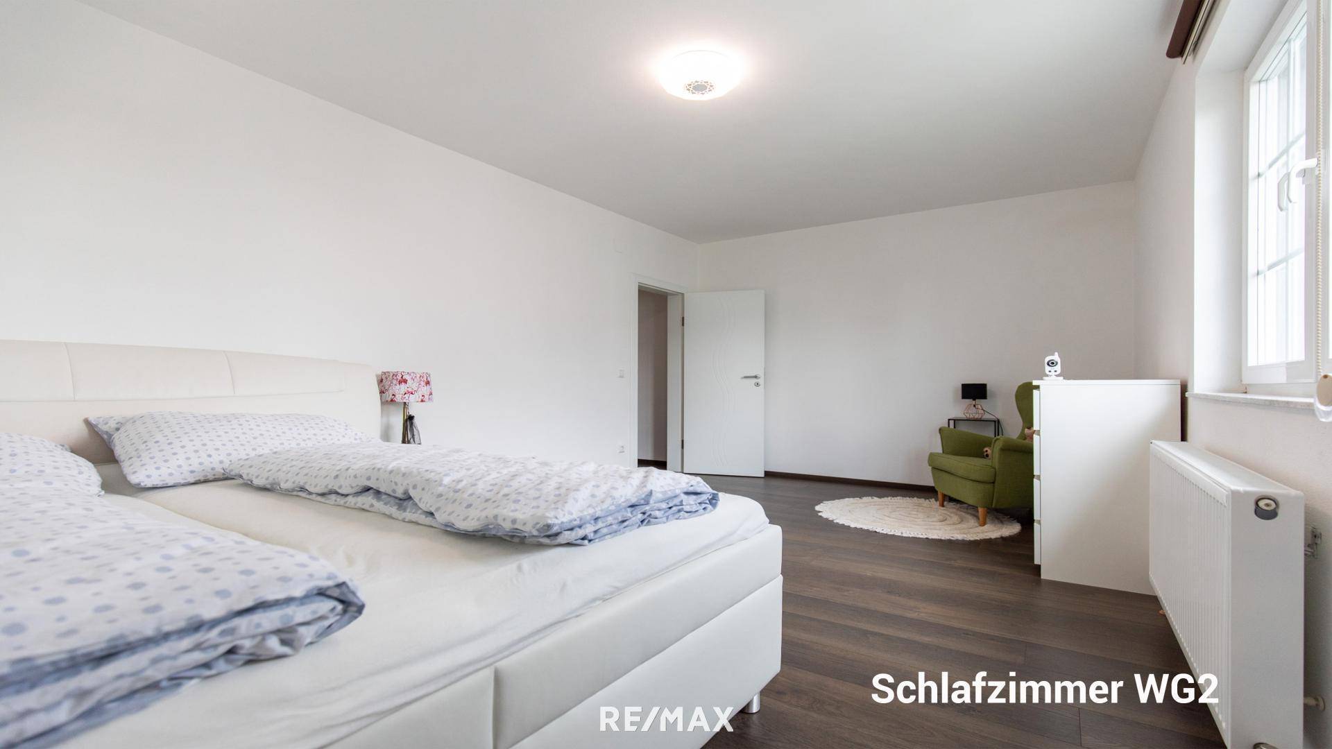 Schlafzimmer Wohnung 2