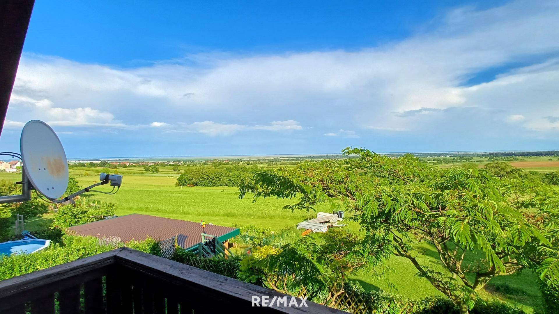 22_Balkon mit Seeblick