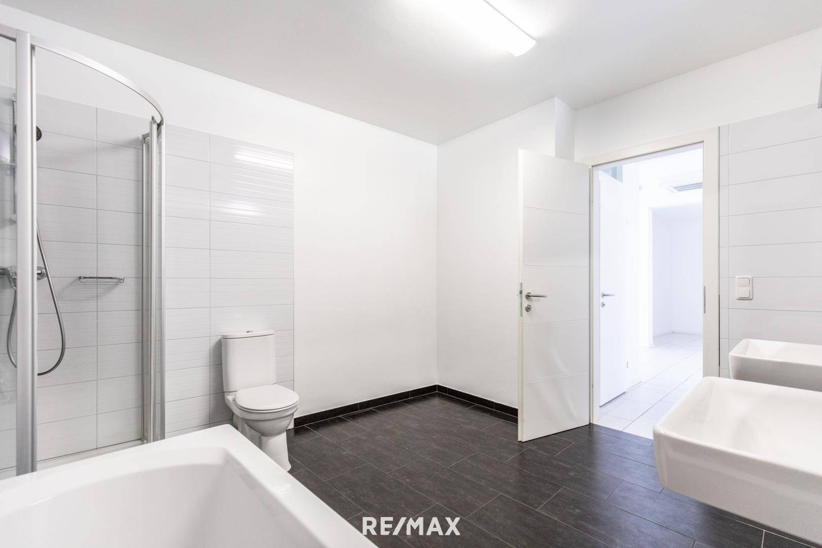 Penthouse in Neusiedl/See, Bad m.Wanne und Dusche