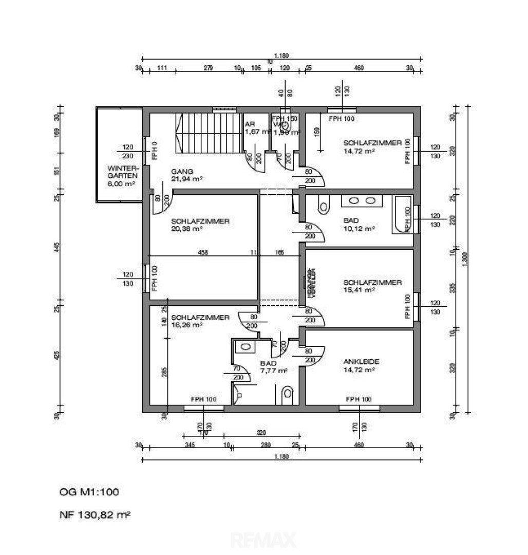Grundriss des Obergeschosses mit mehreren Schlafzimmern, zwei Bädern, Ankleide und Wintergarten.