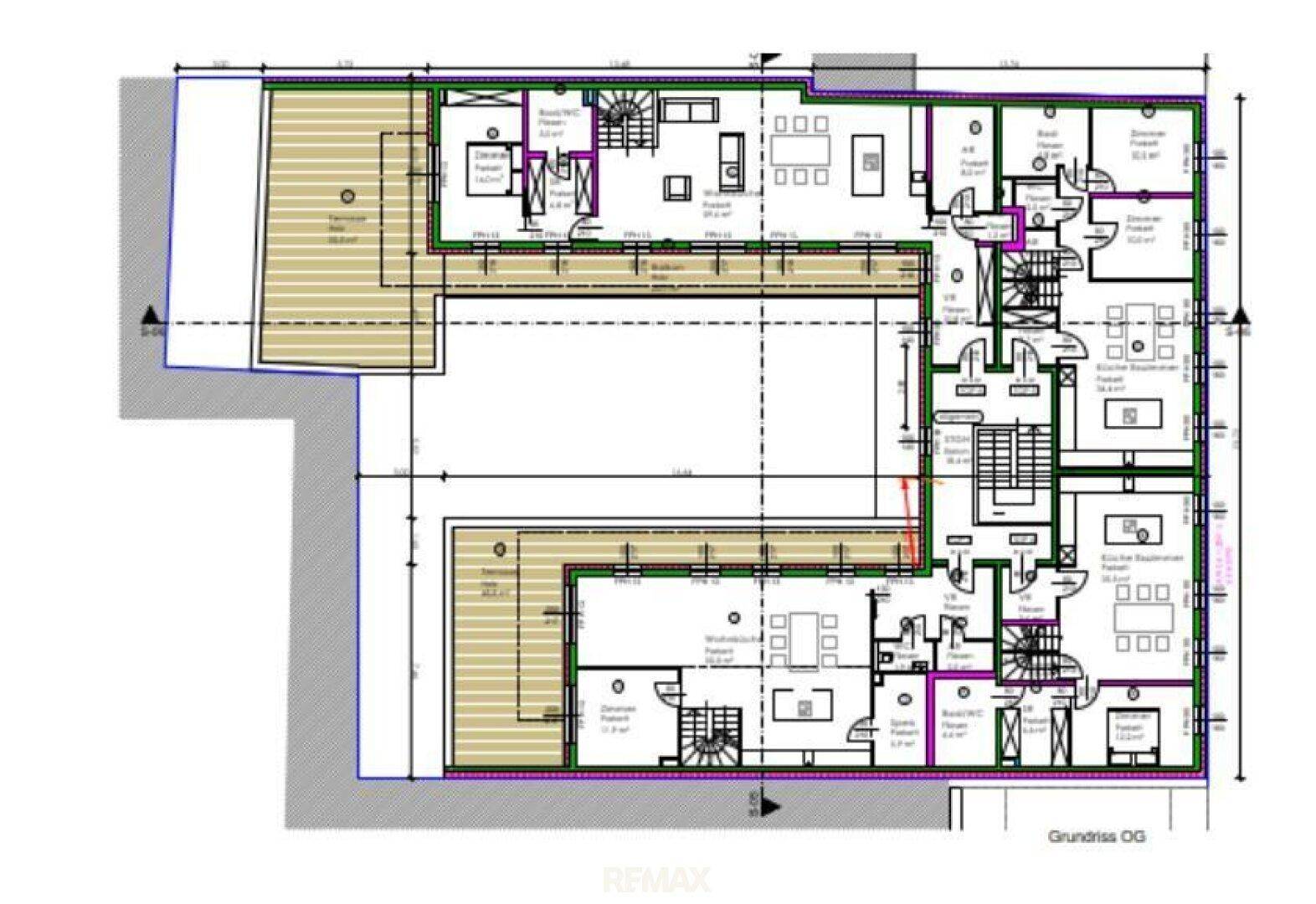 Grundriss des Obergeschosses mit verschiedenen Wohnungen, Balkonen und Treppenhäusern.