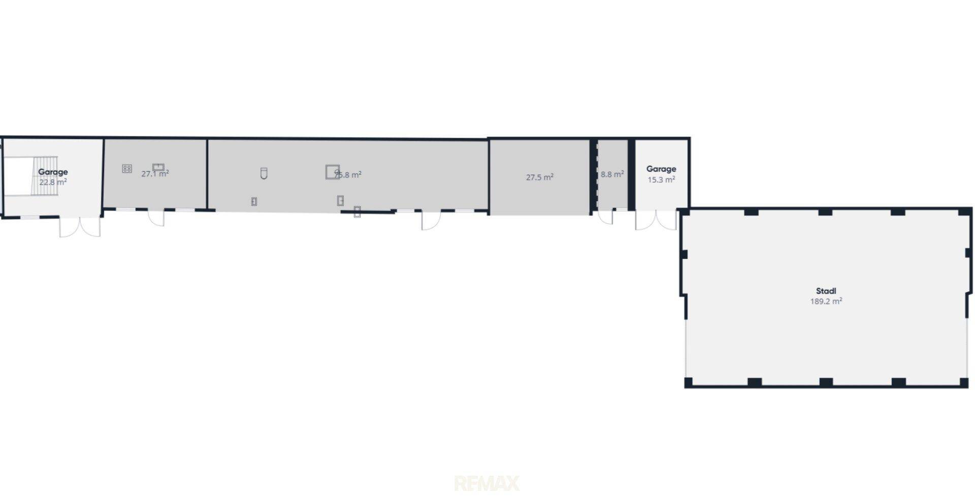 Grundrissplan der Garage und eines großen Stalls, mit Flächenangaben für die jeweiligen Bereiche.