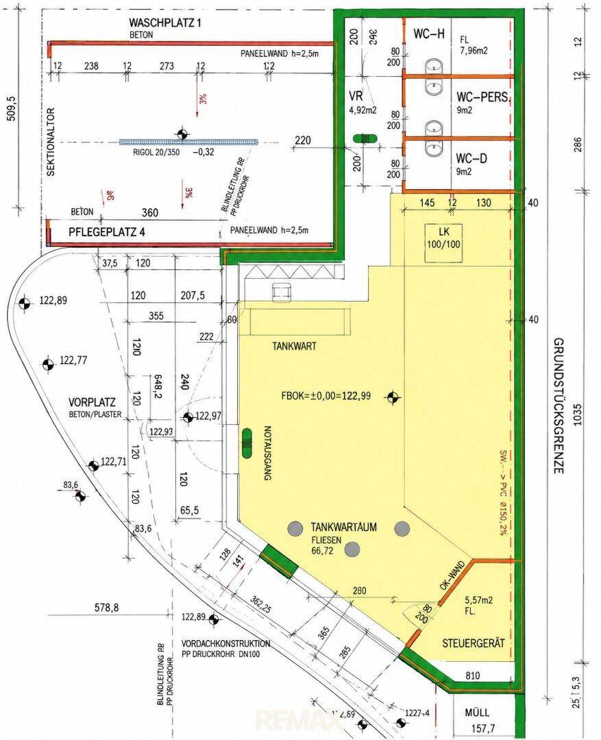 Detaillierter Grundriss des Gewerbeobjekts mit Waschplätzen, Tankwartraum und Sanitärbereichen.