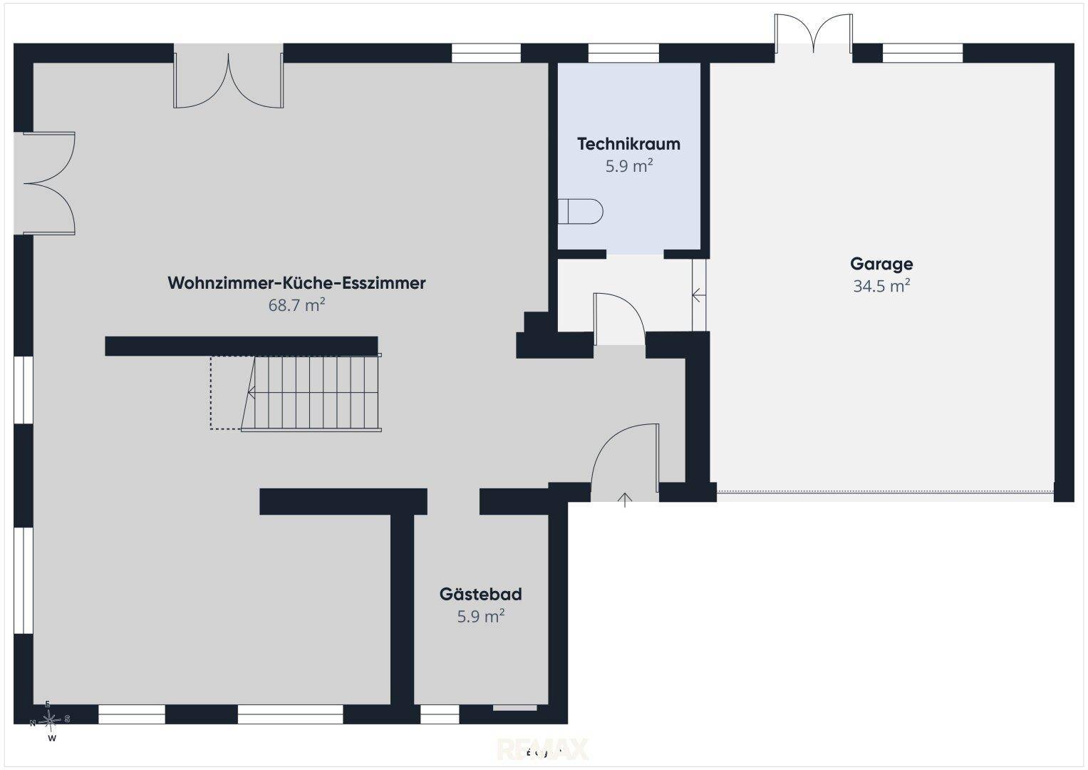 Grundriss des Erdgeschosses mit offenem Wohn-Essbereich, Küche und Garage.