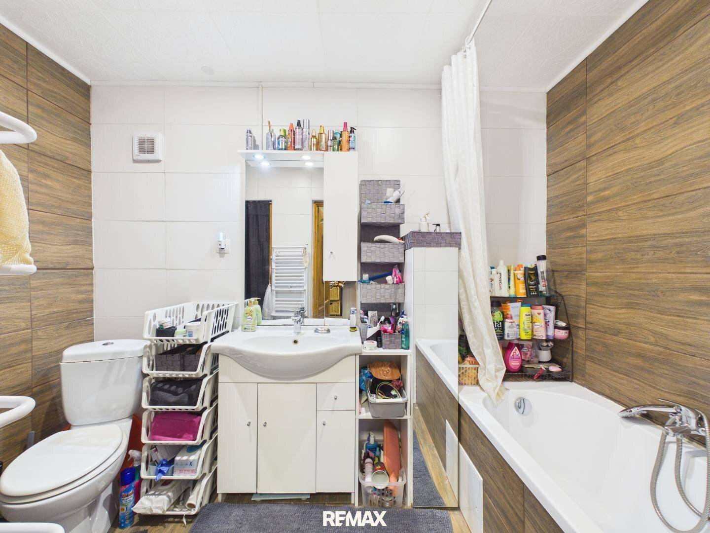 8. Badezimmer EG