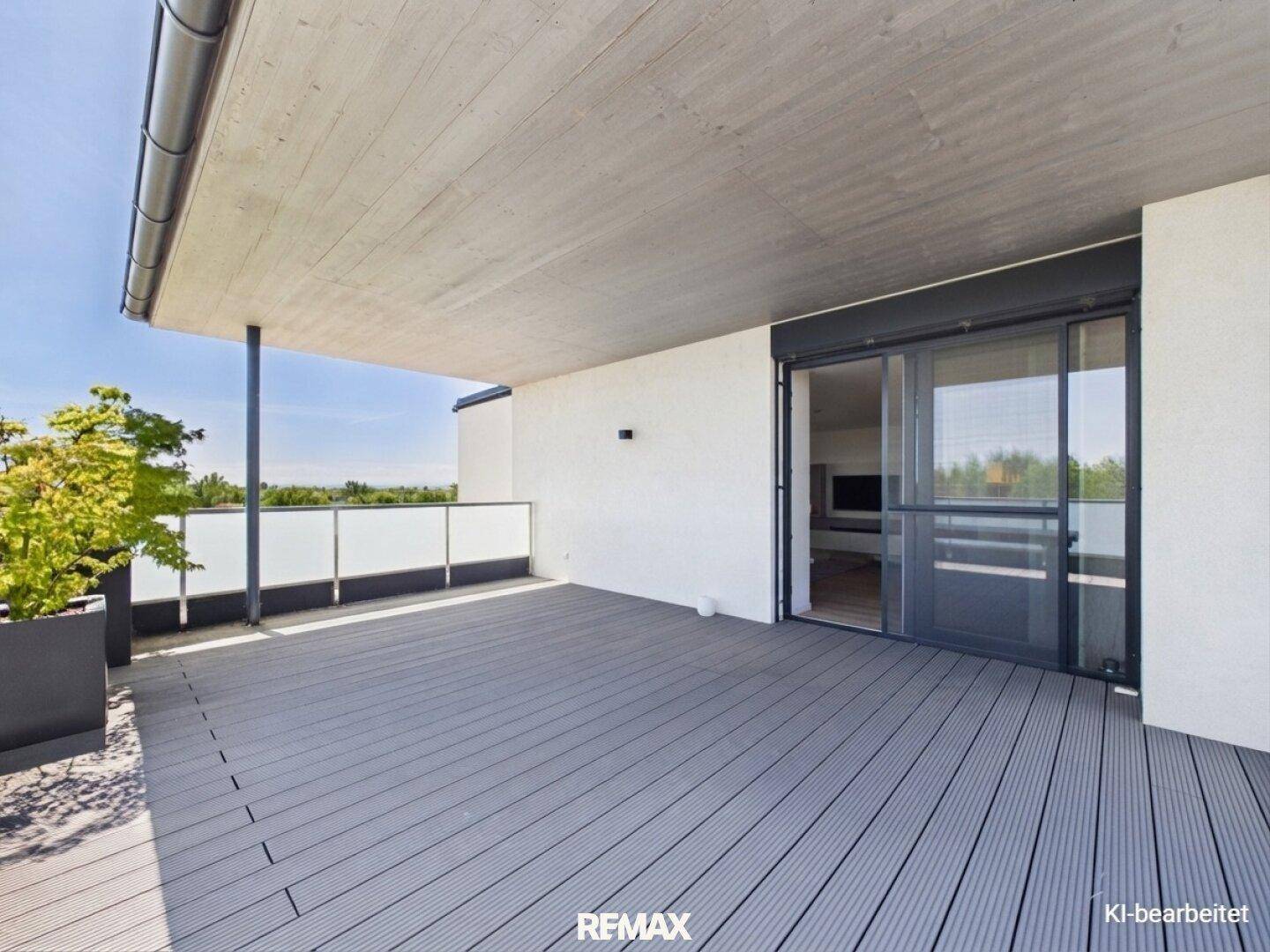 Terrasse überdachter Teil
