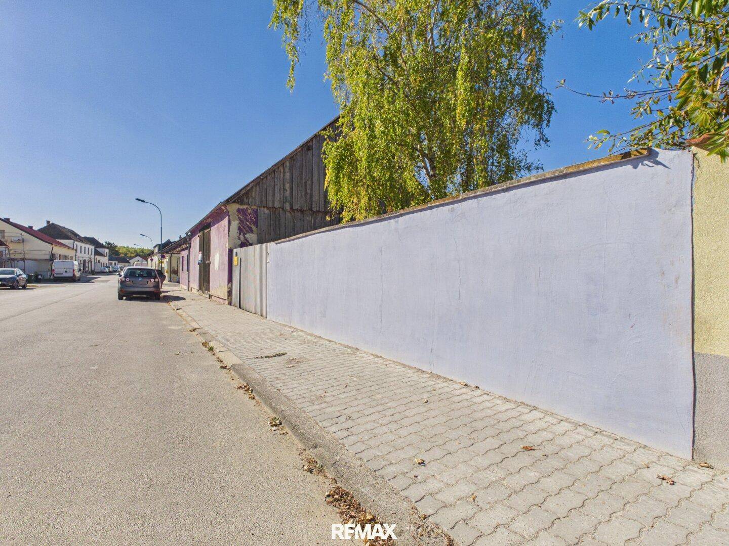 Straßenansicht