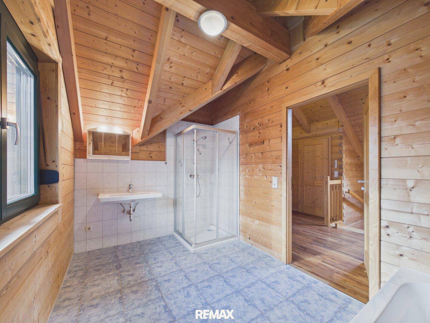 Badezimmer OG
