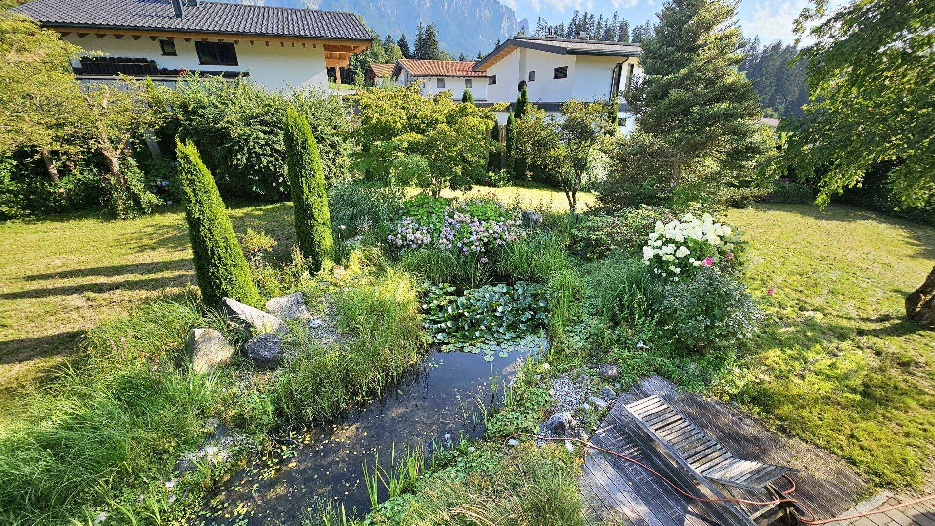 Garten im Süden, Exklusives Architektenhaus mit Innenpool Rettenschöss