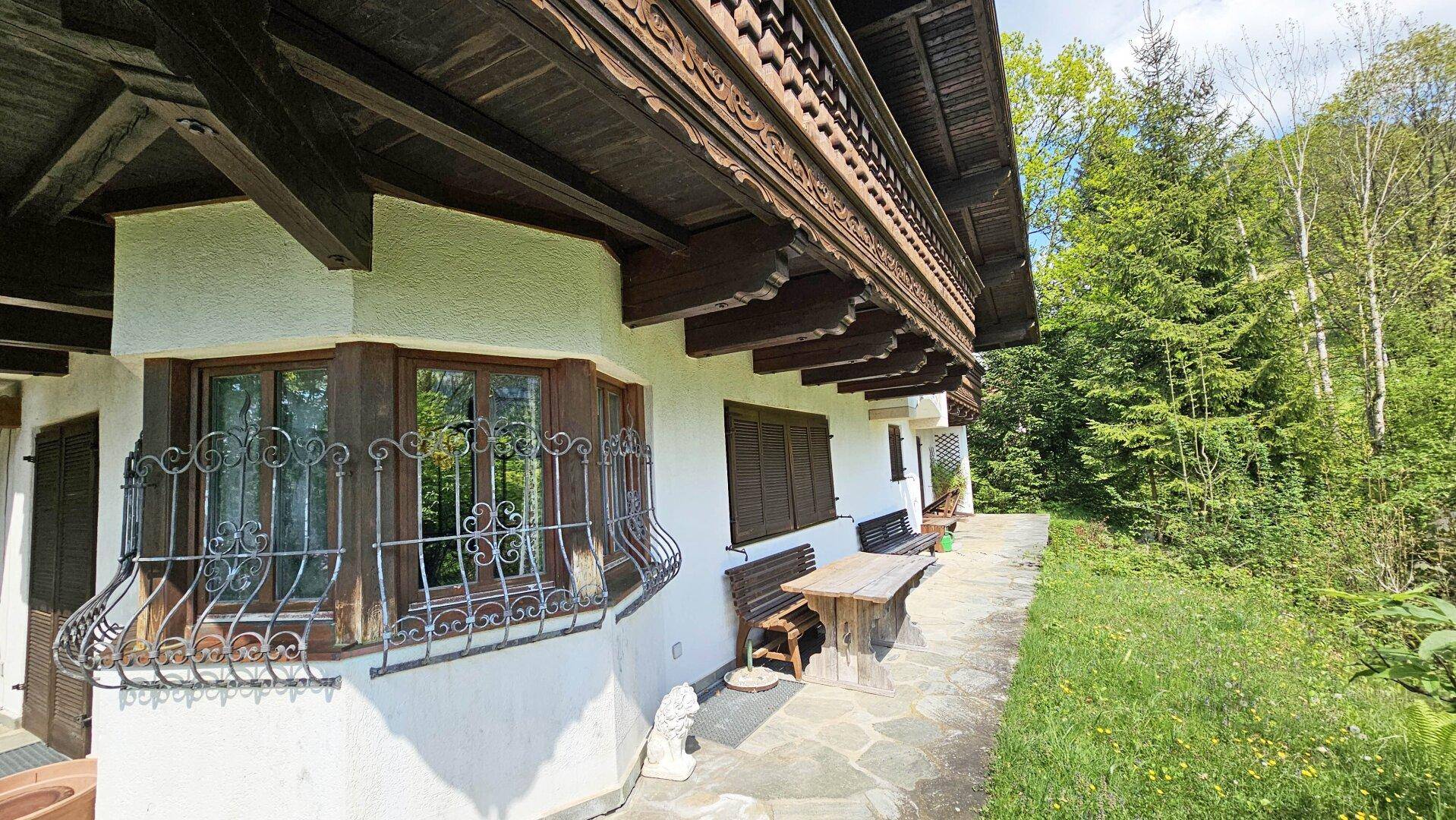 Haus und Terrasse Süden, Grundstück mit Altbestand und Freizeitwohnsitz, Rettenschöß