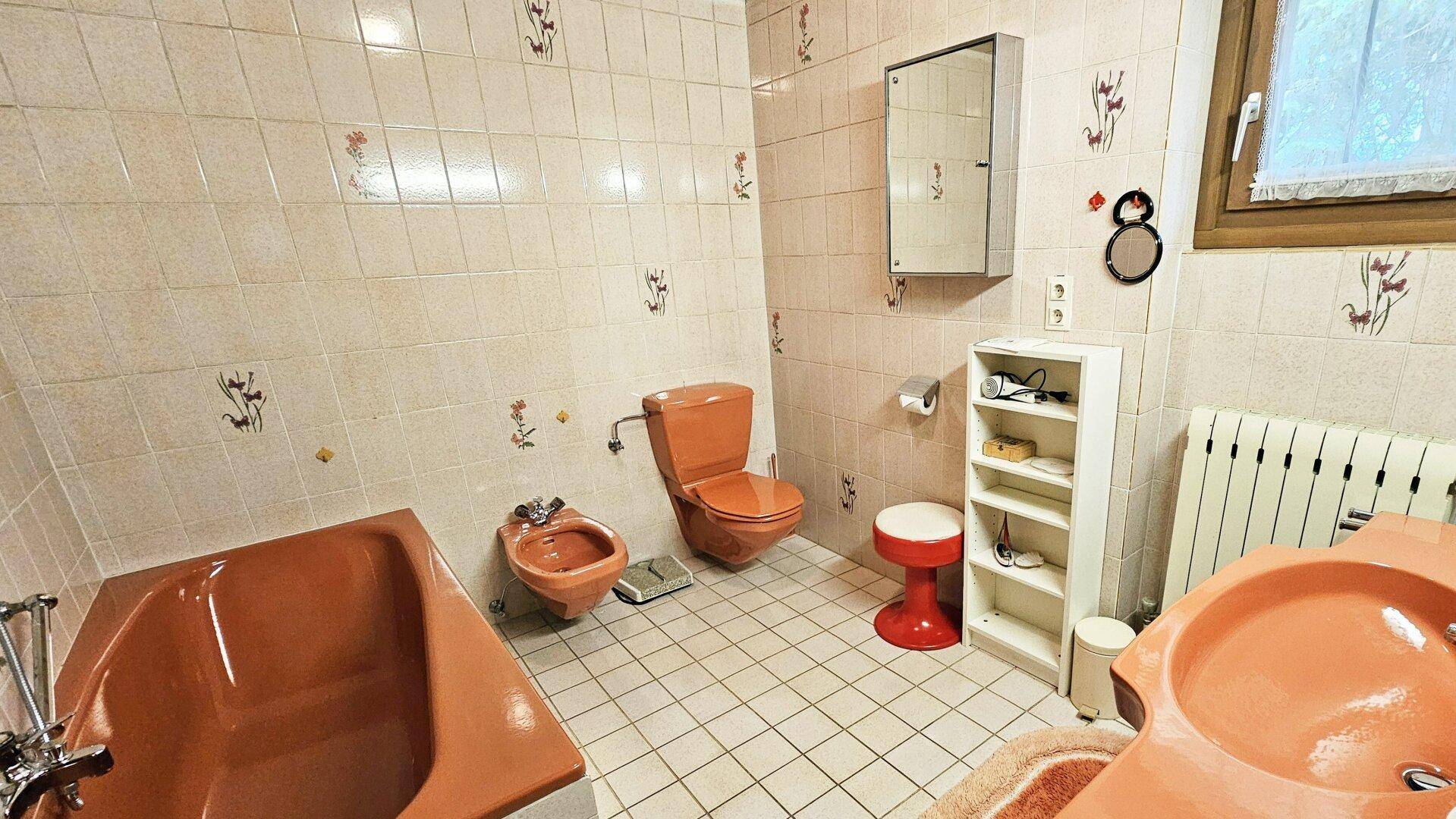 Bad OG Ansicht 1, Grundstück mit Altbestand und Freizeitwohnsitz, Rettenschöß