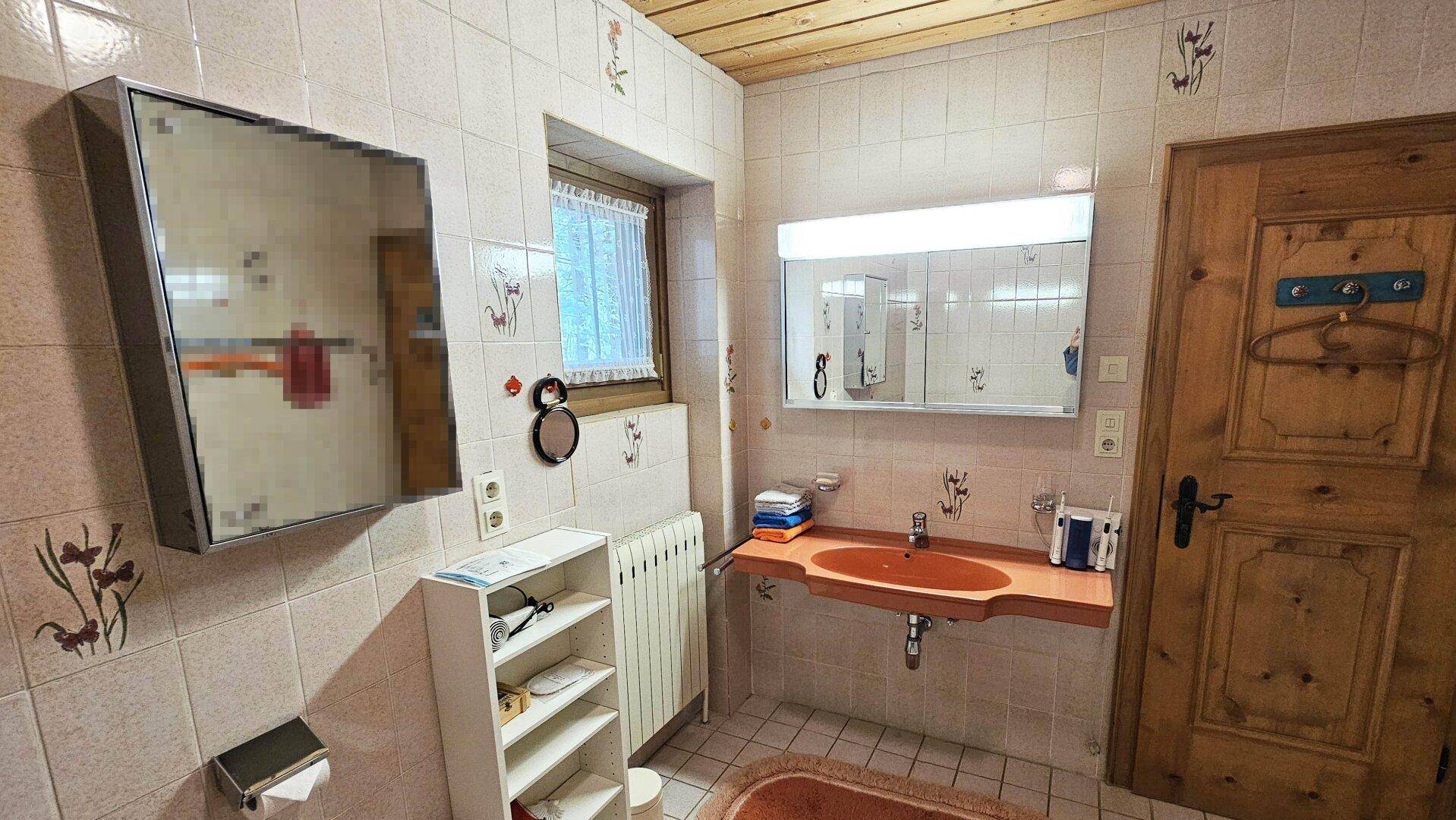 Bad OG Ansicht 2, Grundstück mit Altbestand und Freizeitwohnsitz, Rettenschöß