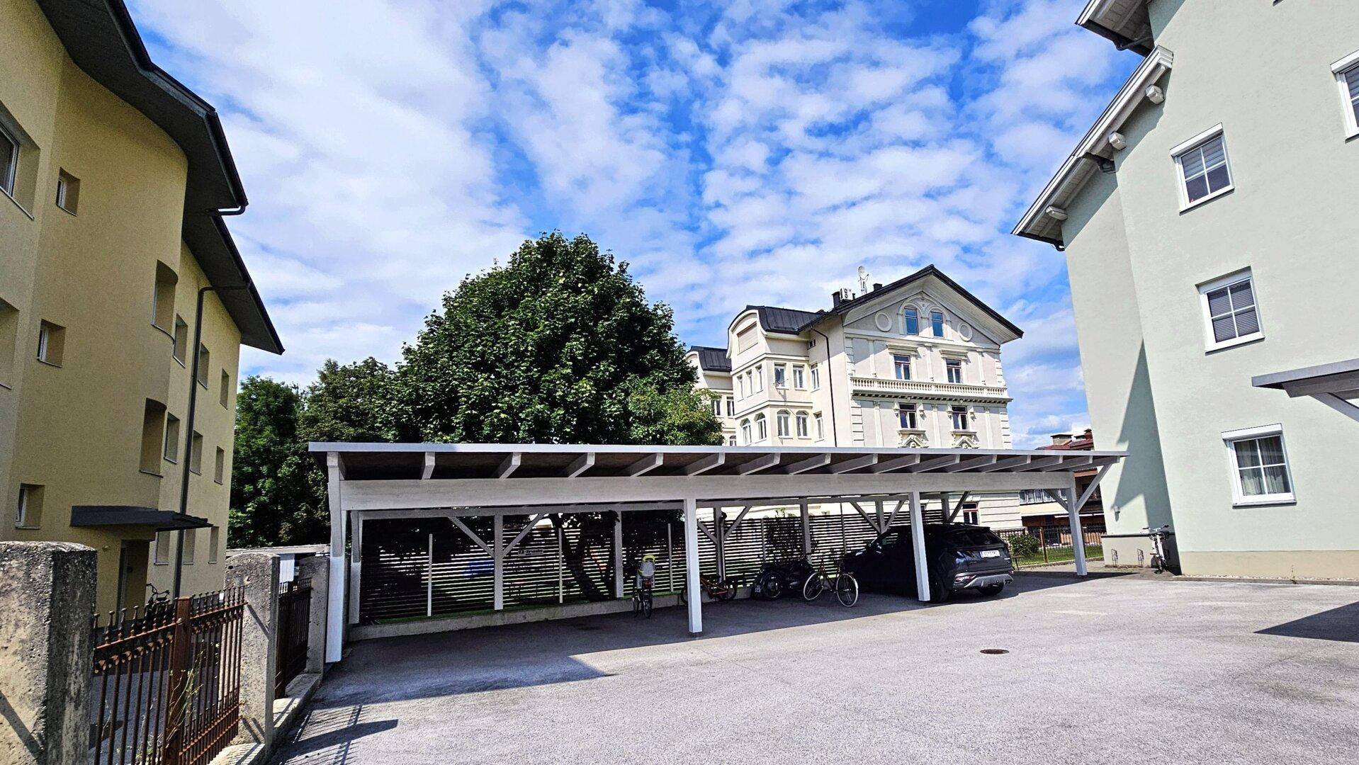 1 Stellplatz im Carport
