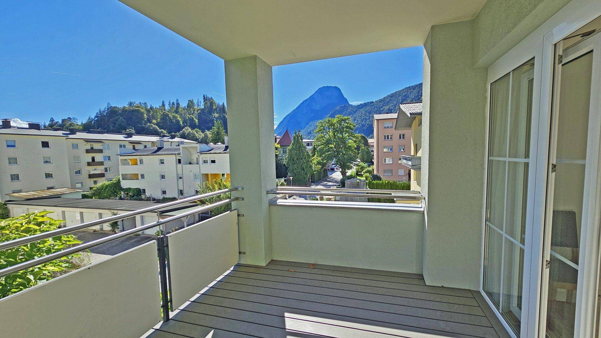Ausblick überdachter Balkon nach Südwesten
