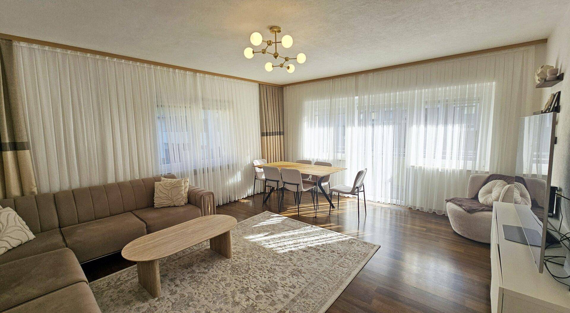 Wohnzimmer Möblierungsvorschlag, 2-Zimmer-Mietwohnung Kufstein