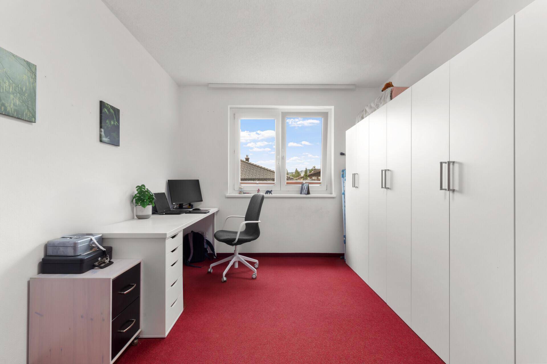 Büro / Kinderzimmer
