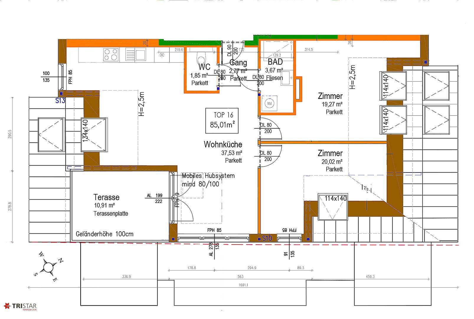 Grundriss der Wohnung Top 16 mit Wohnküche, Zimmern, Bad und Terrasse.