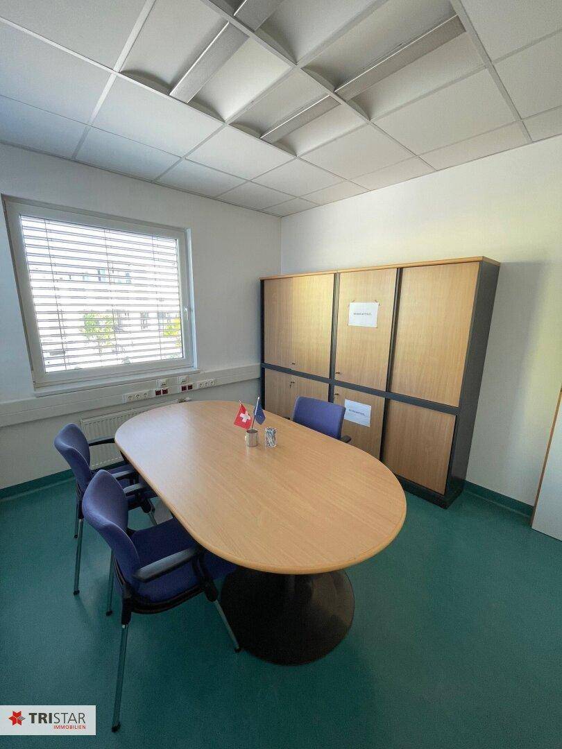 Neuwertiges Betriebsobjekt in Wien: 1377m², 10 Zimmer, vielseitige Nutzung! - Mehr