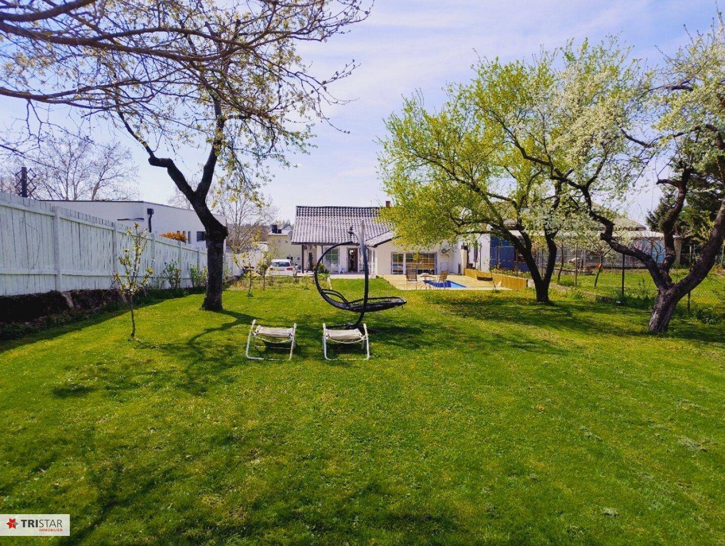12 - Garten