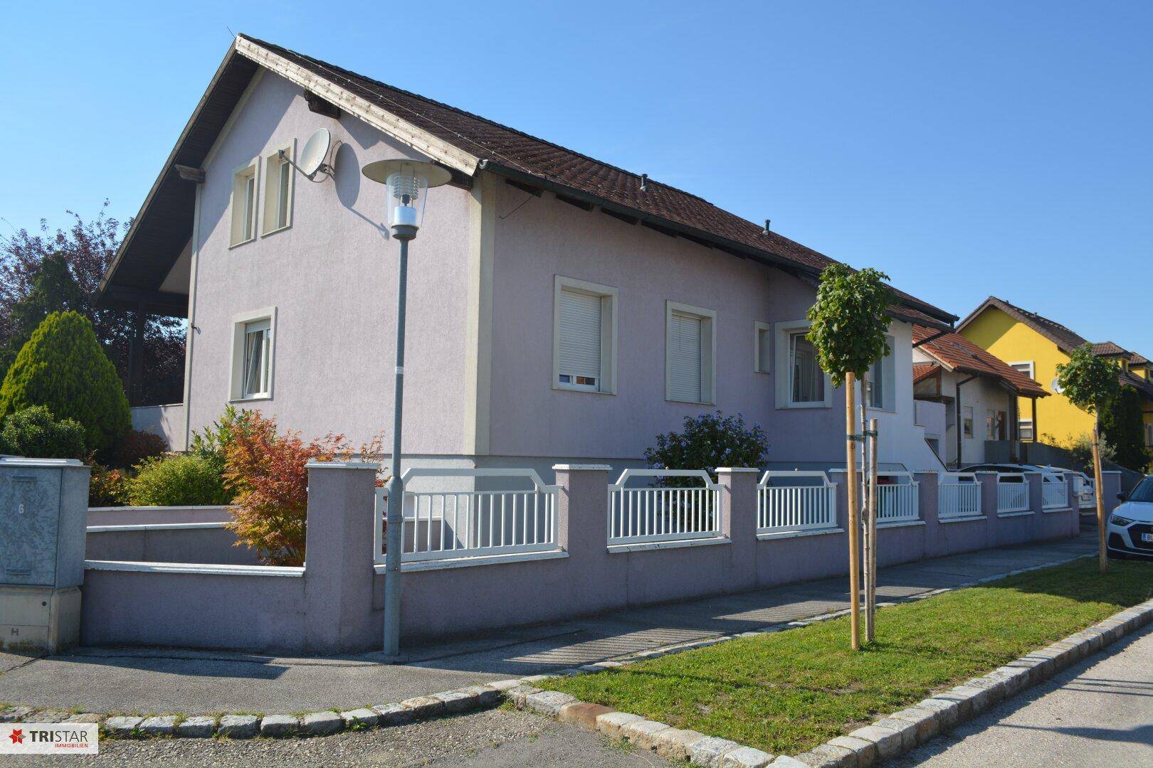 02 - Straßenansicht