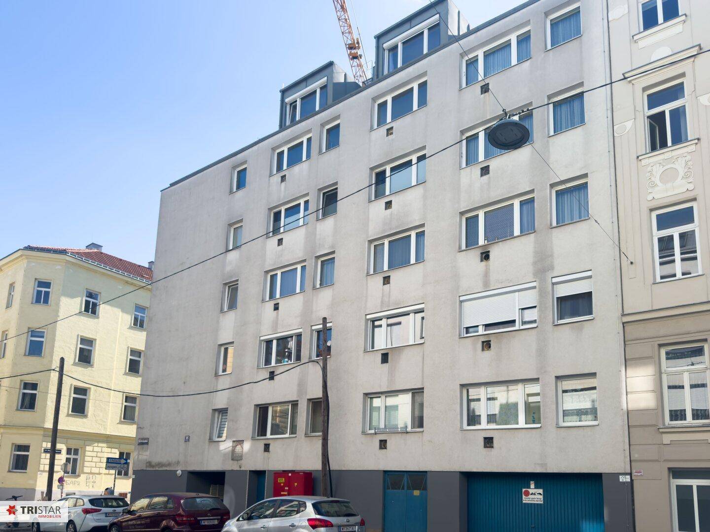 Erstbezug nach Kernsanierung · 2-Zimmer im 5. Liftstock · U4/U6 · Schönbrunn · € 254.000! - Ansicht 2