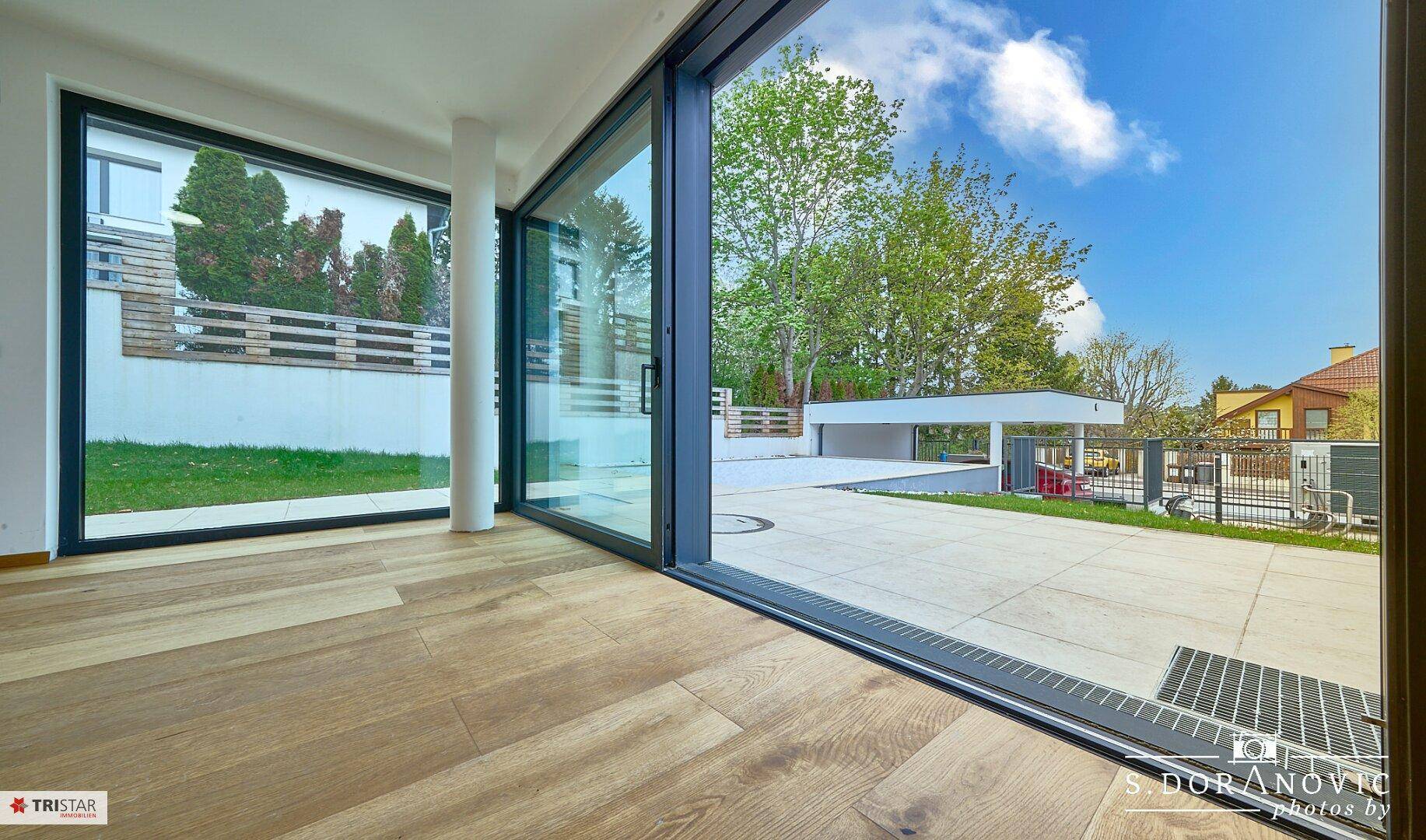 NEU! ++ Gießhübl/Maria Enzersdorf ++ Exklusives Haus mit Pool, Garten, Dachterrasse &amp; 2 Carport-Stellplätzen ++ Vollunterkellert ++ inkl. Küche ++ - Ansicht 2