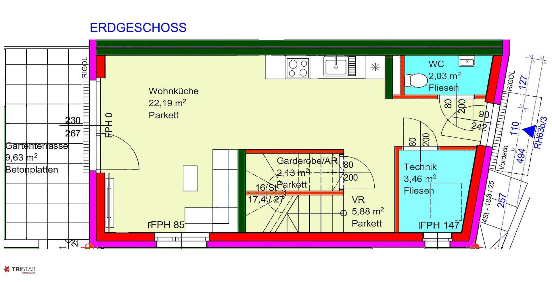 Detaillierter Grundriss des Erdgeschosses mit Wohnküche, WC und Technikraum.