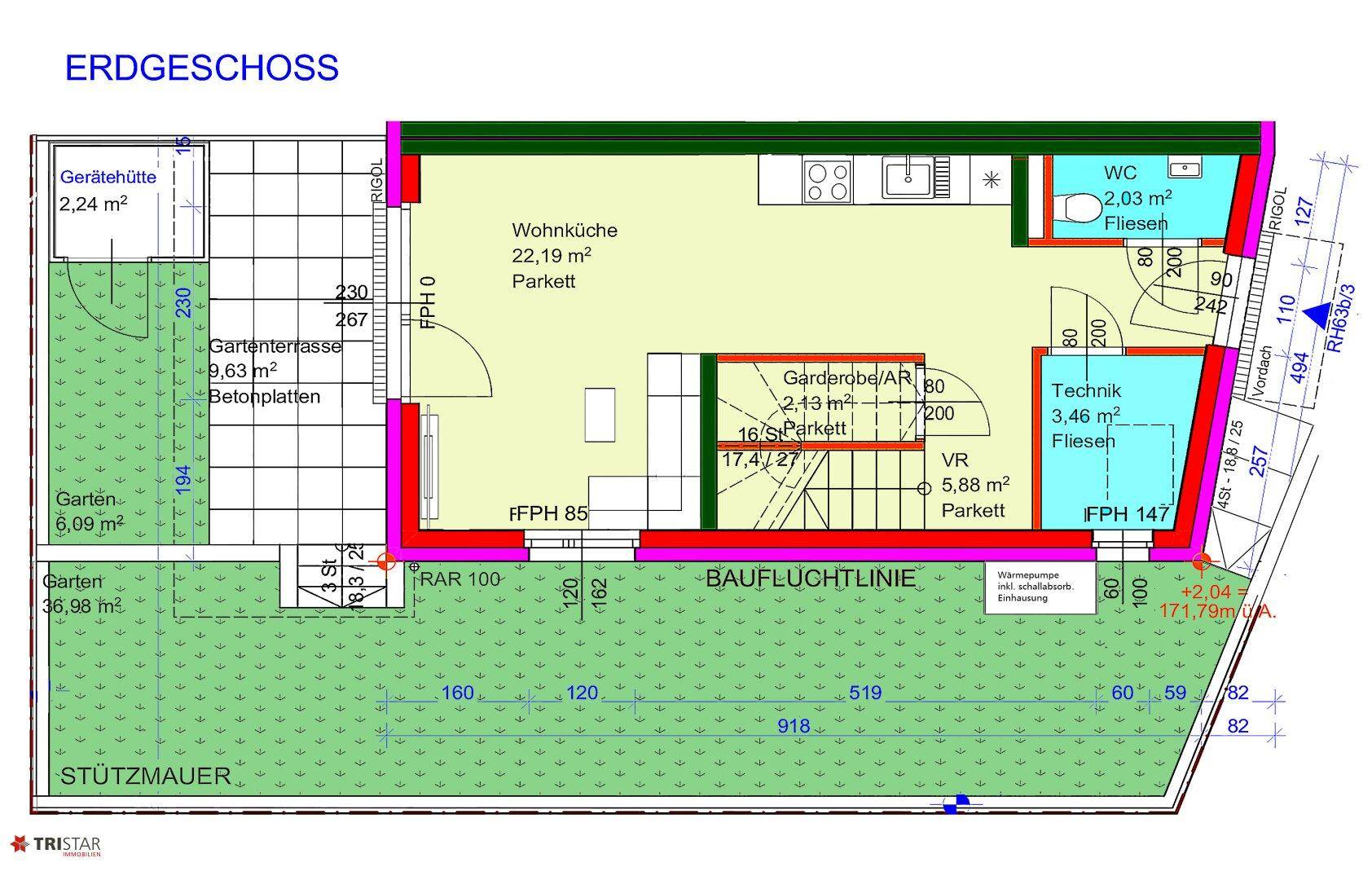 Grundriss des Erdgeschosses mit Wohnküche, WC, Technikraum und Zugang zu Garten und Terrasse.