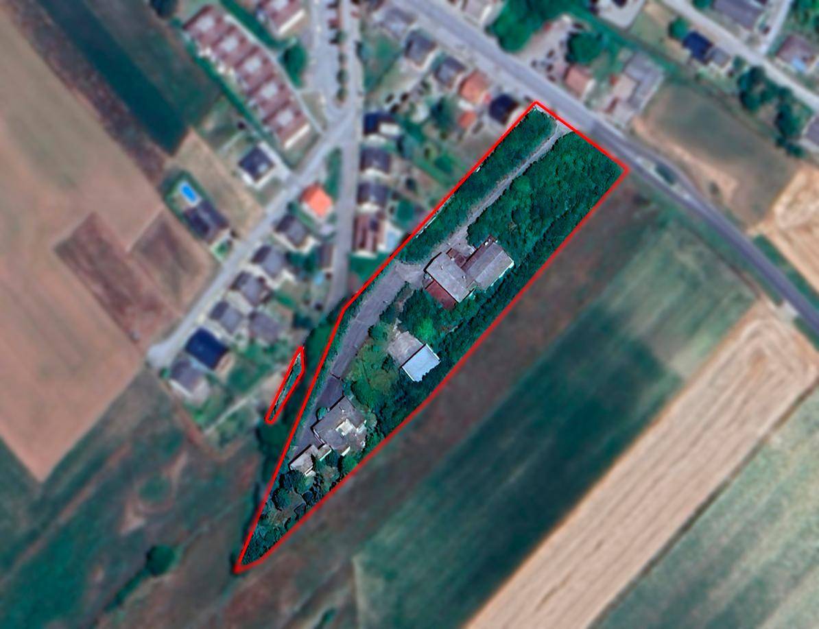 Tomt, 11613 m²