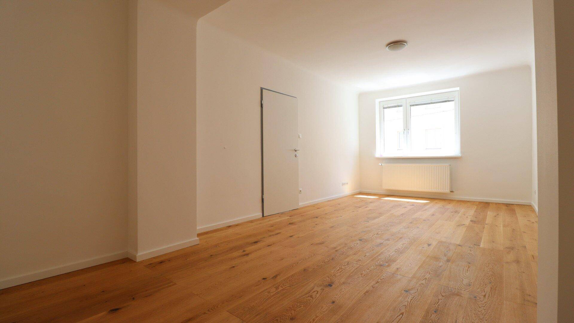 Erstbezug nach Generalsanierung | Helle 3-Zimmer-Wohnung im Nibelungenviertel - Ansicht 5