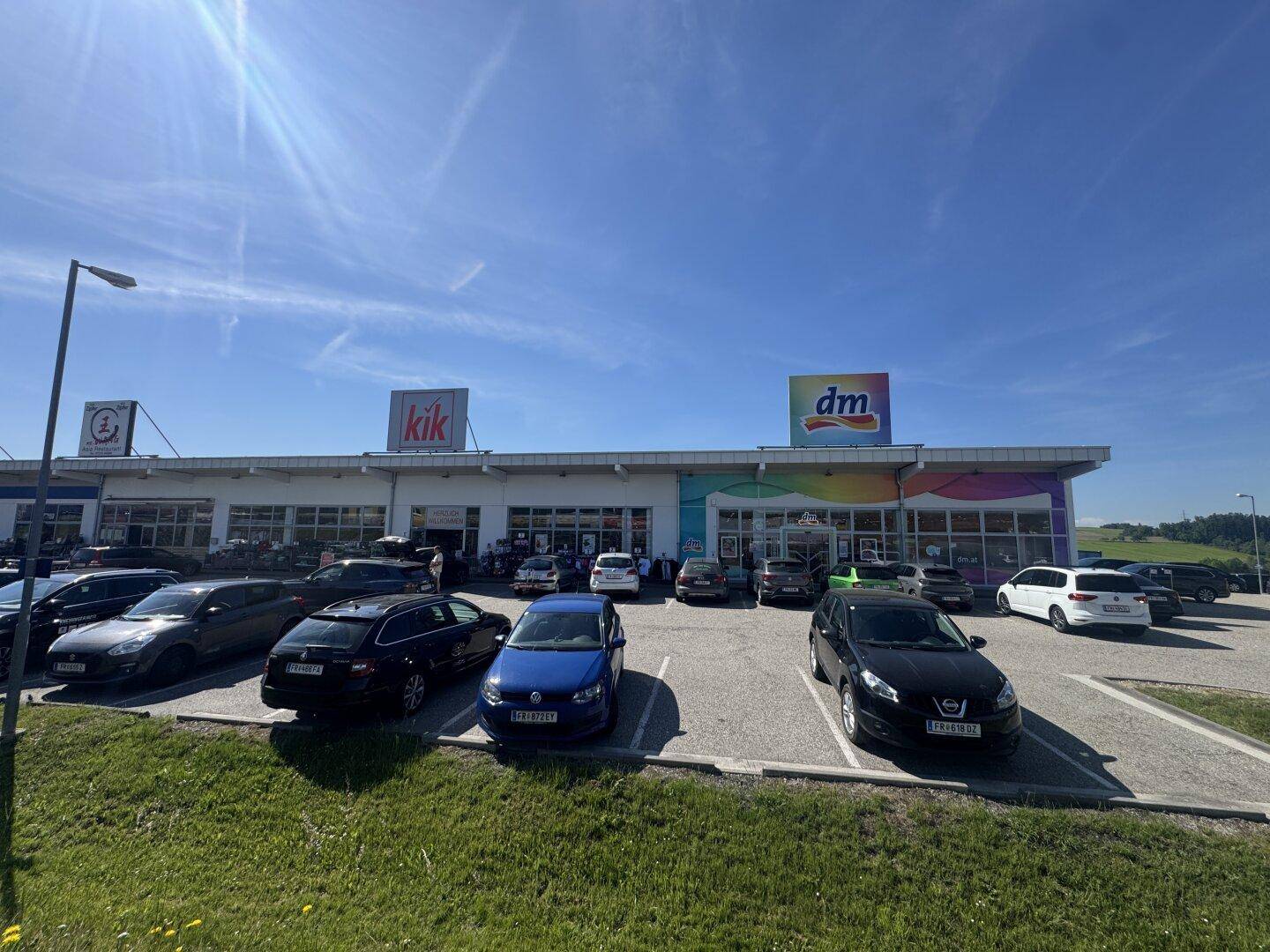 Vermietung einer attraktiven Geschäftsfläche im Fachmarktzentrum Unterweitersdorf - Ansicht 3