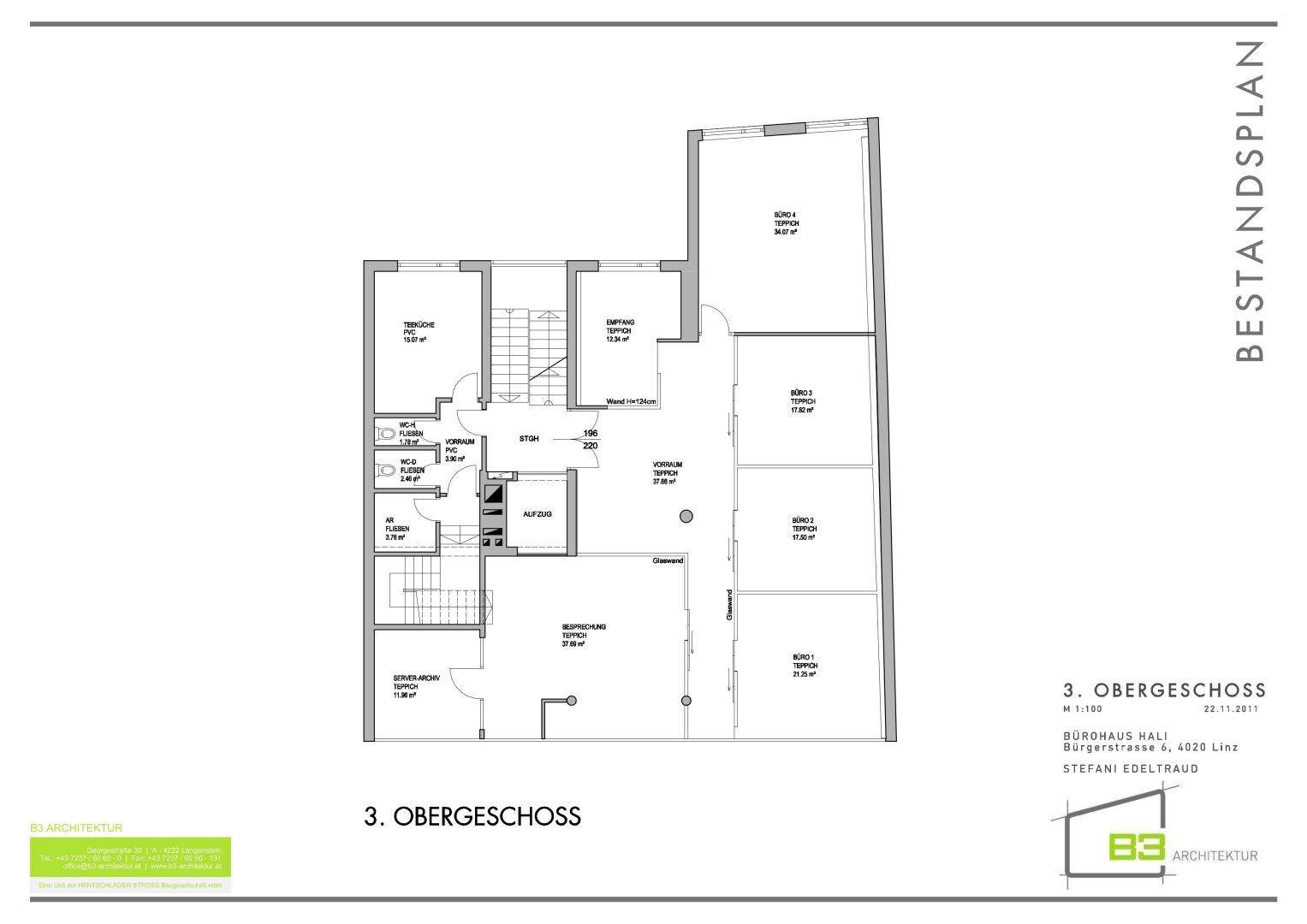 Grundriss des 3. Obergeschosses mit verschiedenen Büroräumen, Treppenhaus und klarer Raumaufteilung.