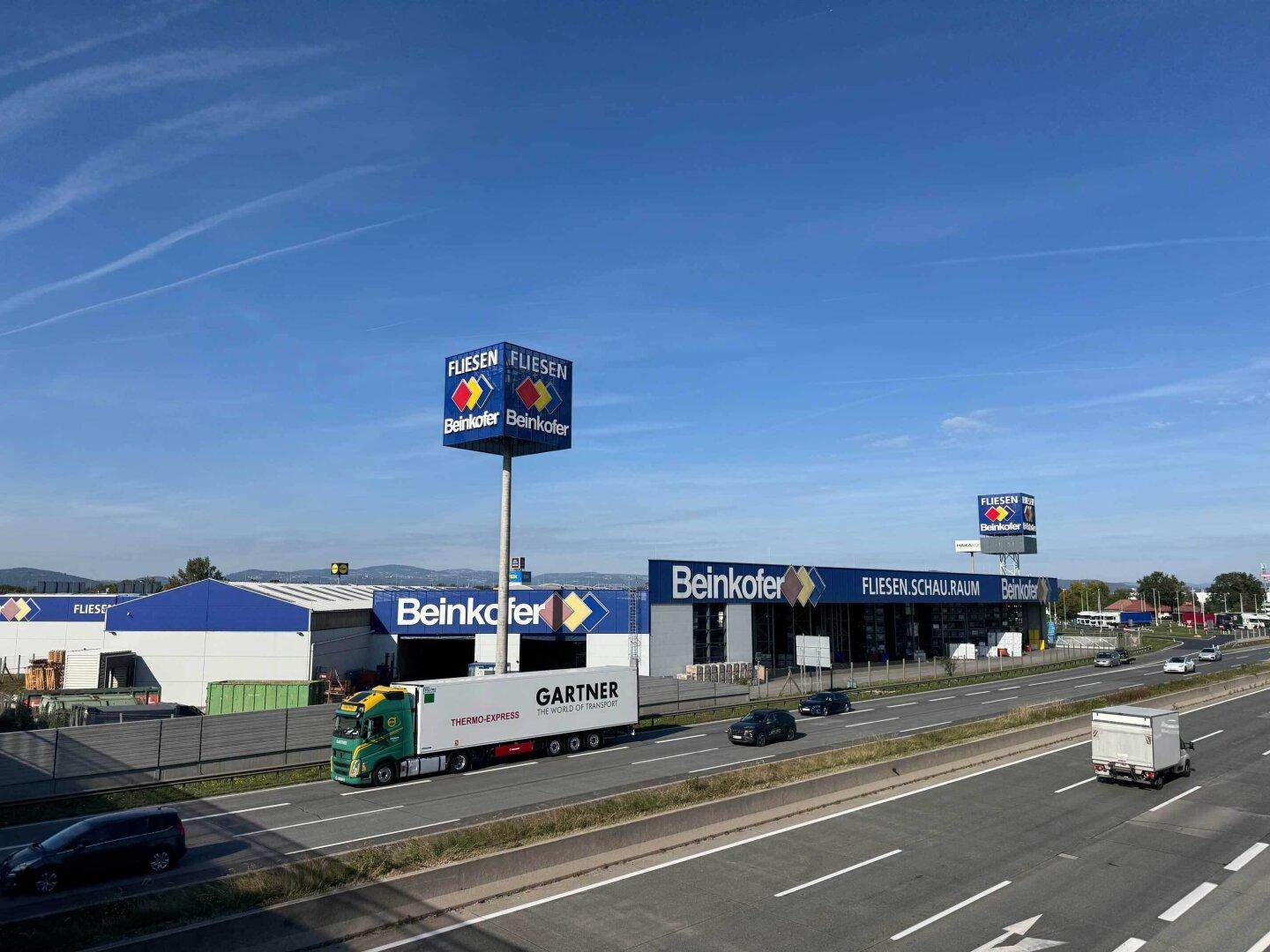 Vermietung einer attraktiven Geschäfts-und Ausstellungsflächen in Ansfelden neben der Autobahn A1 - Ansicht 5