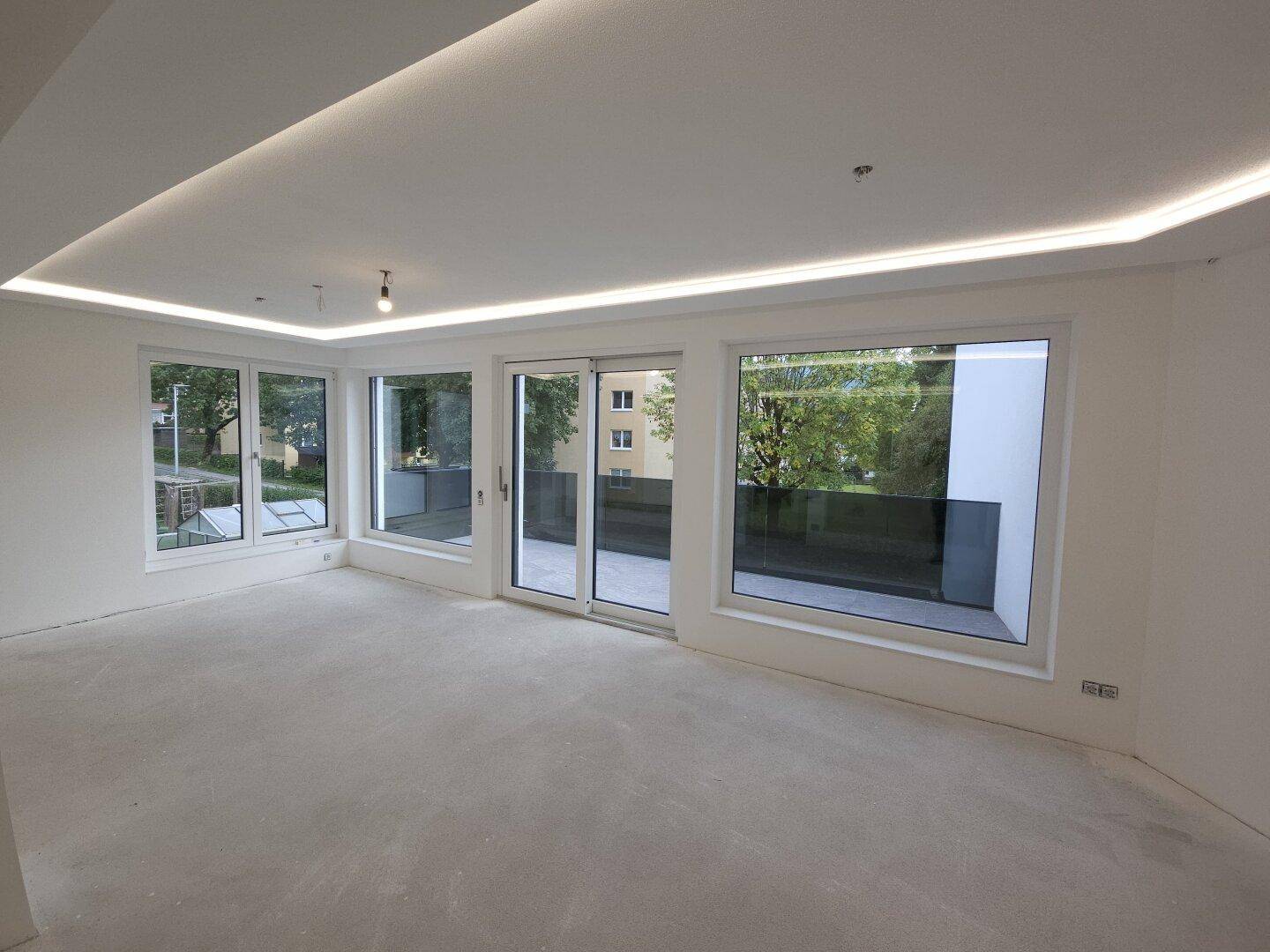 Moderne Dachgeschosswohnung im Dreiparteienhaus in zentrumsnaher Lage! - Ansicht 5