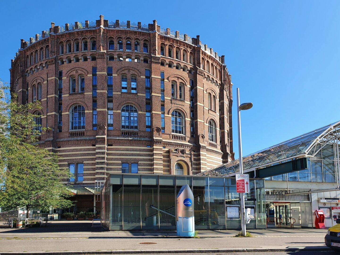 Gasometer, U-Bahn