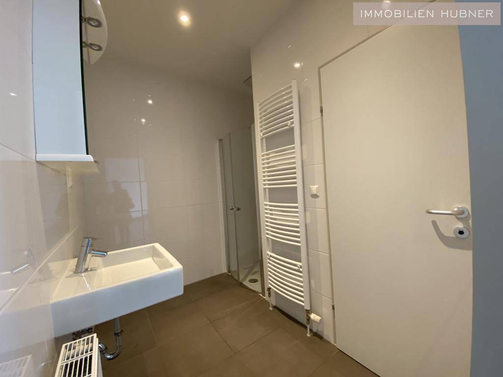 Bad mit Dusche