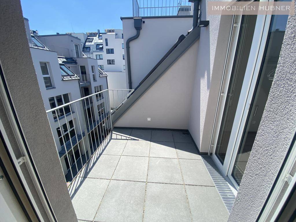 Kompakte DG-TERRASSENWOHNUNG (5-34) mit Dusche und hochwertiger Ausstattung! - Widok 2