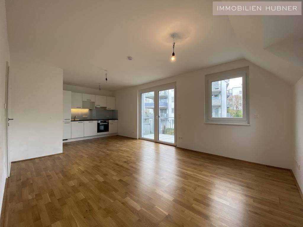 Wohnzimmer - Blick zur Küche