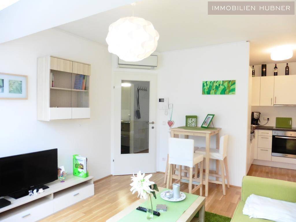 Webgasse!!! Moderne DG-Wohnung mit Klimaanlage (OHNE Möbel) - Widok 2