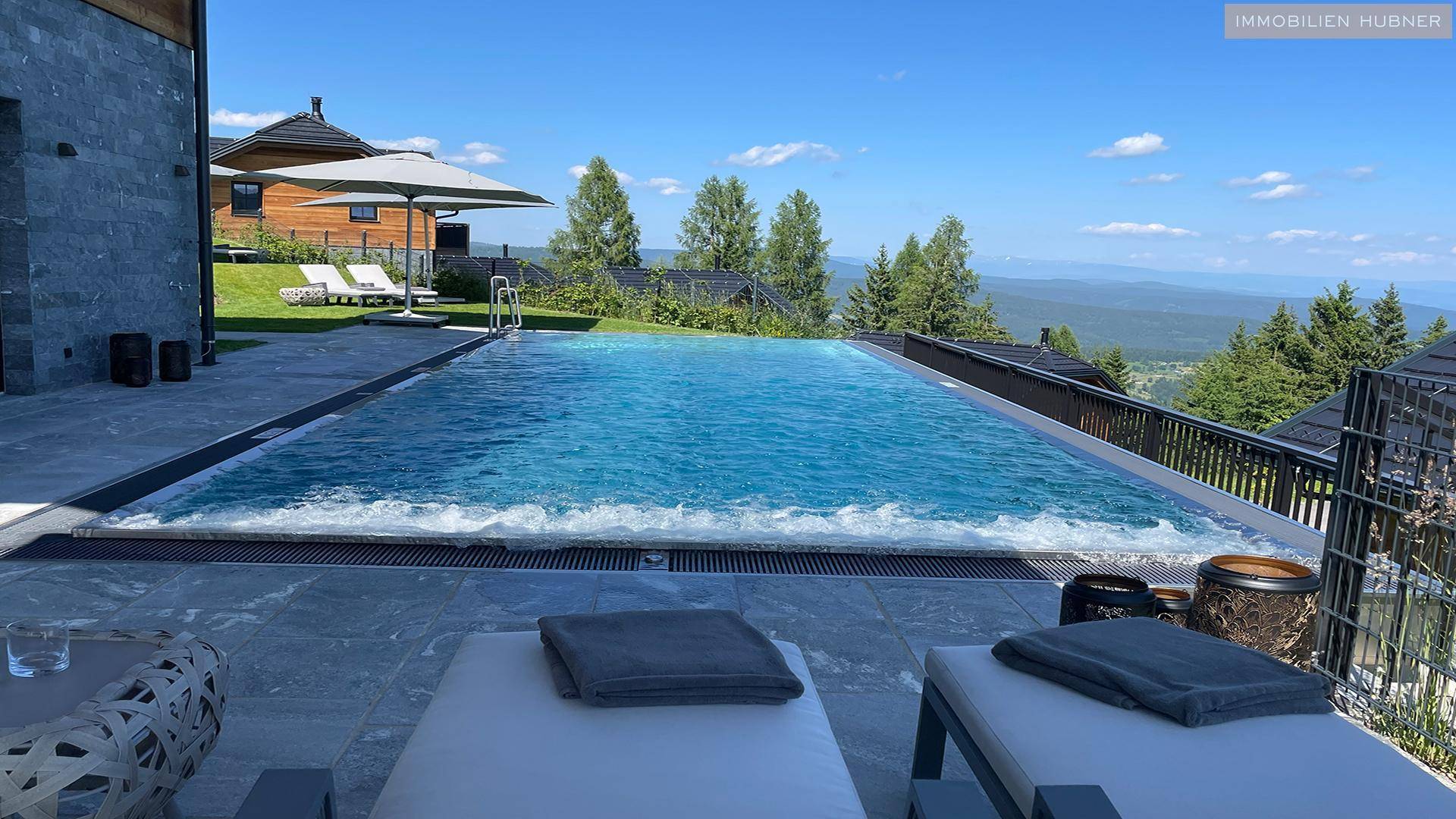 Pool in Anlage