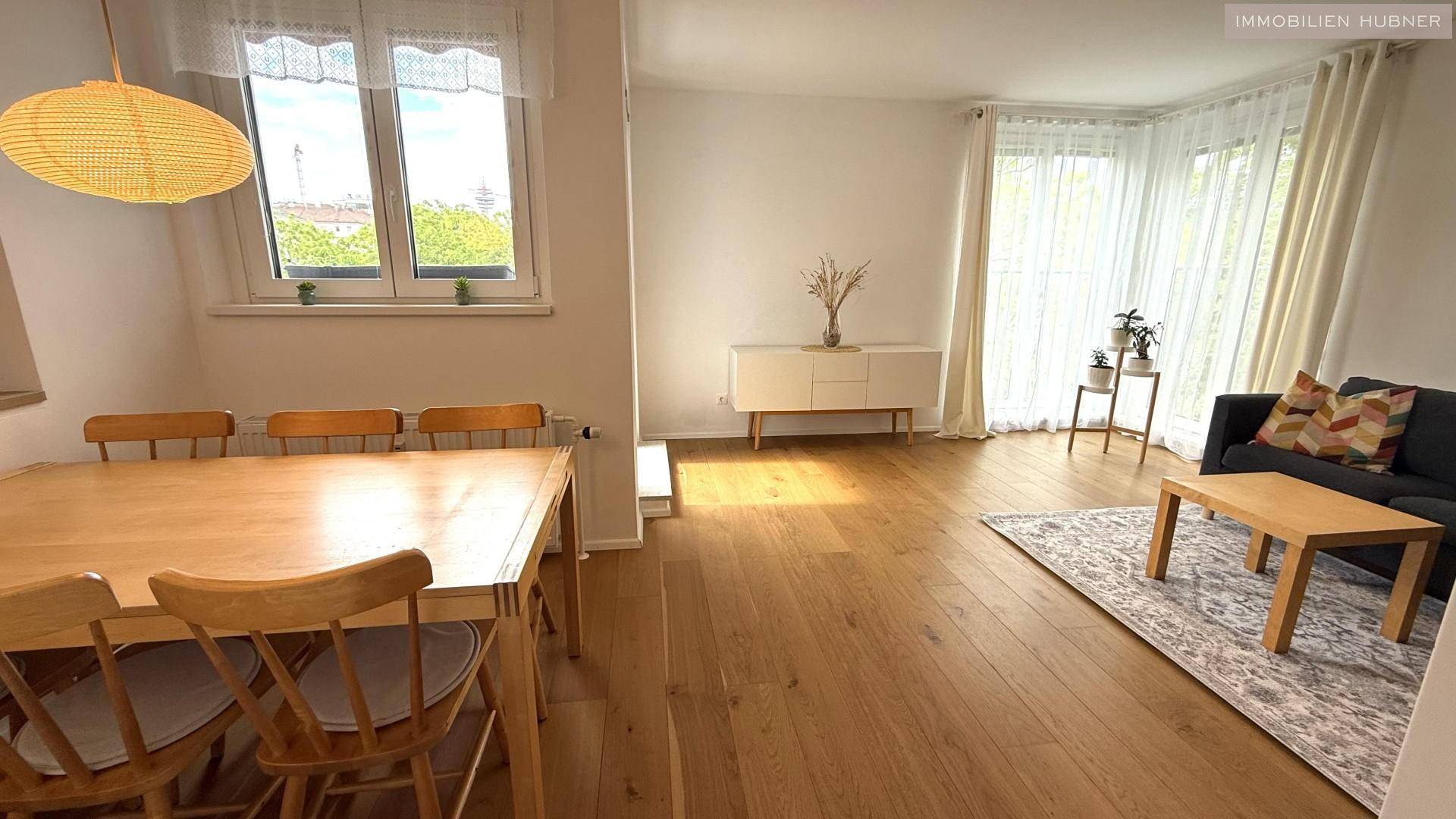 Blick ins Wohnzimmer