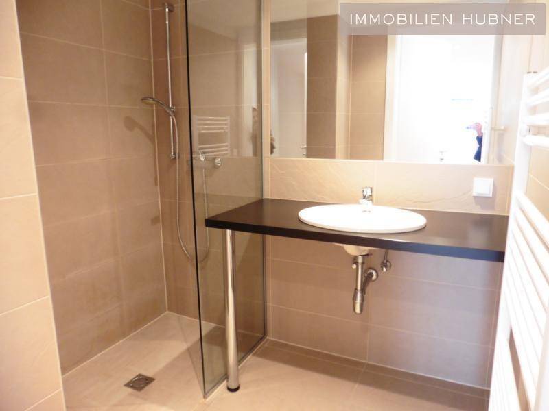 zweites Bad mit Dusche