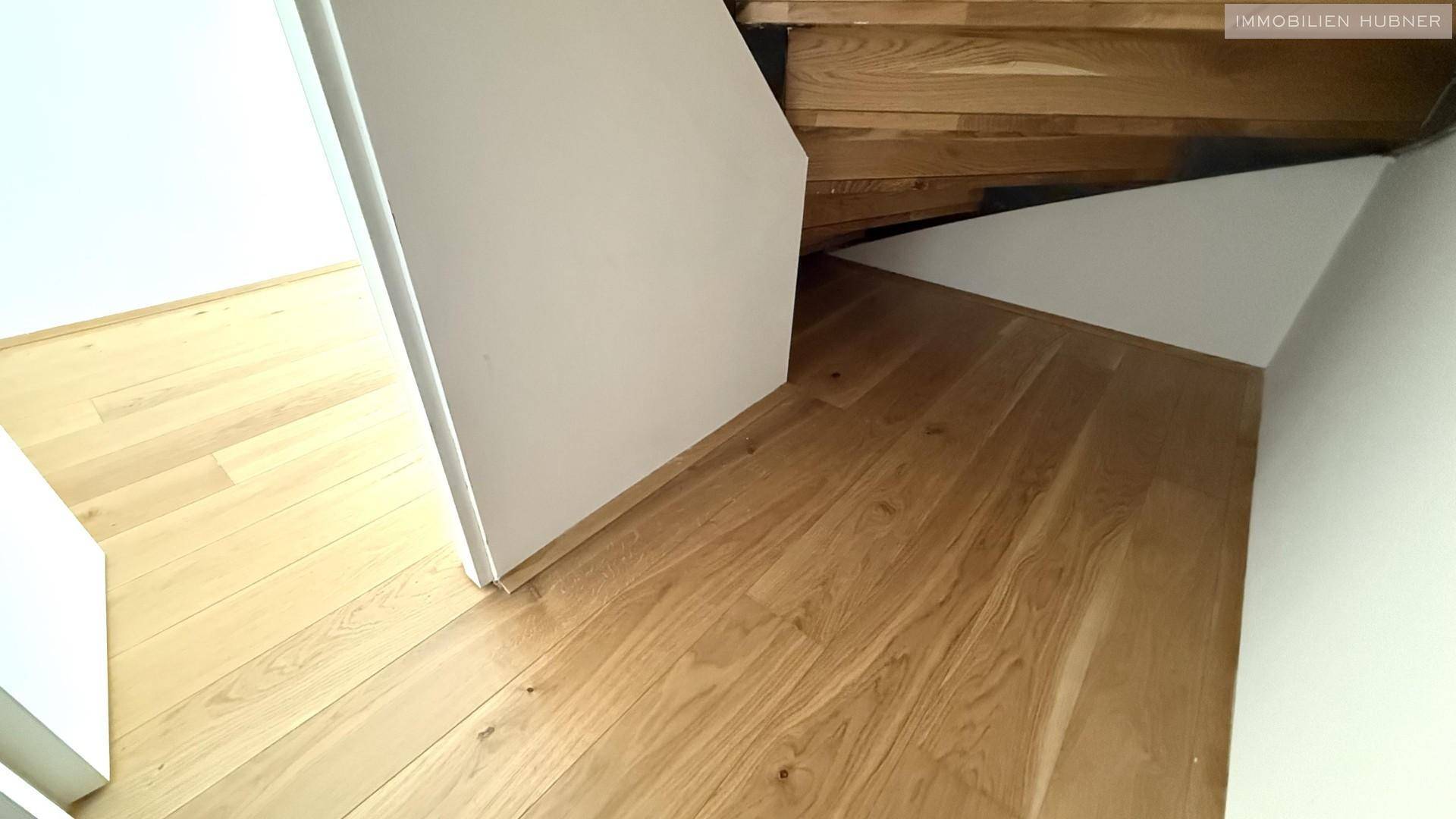 Abstellnische unter der Stiege