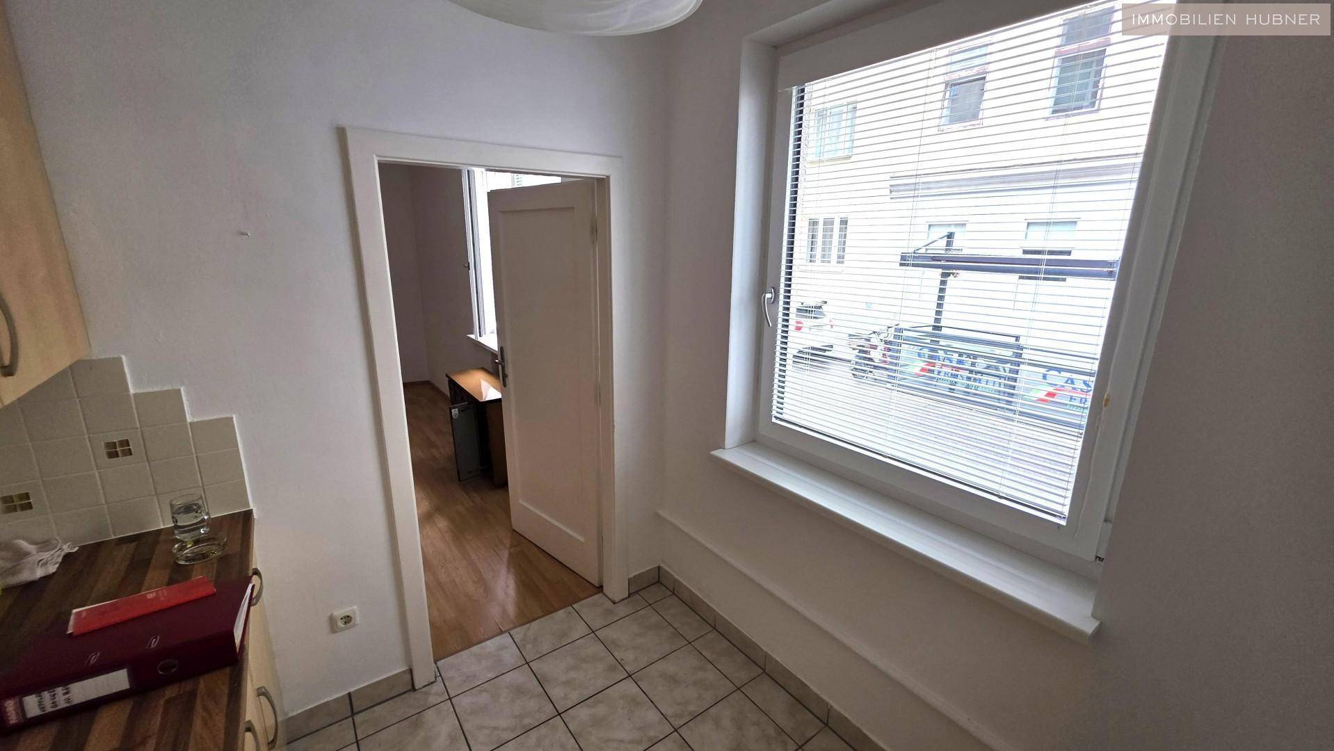 Küche mit Fenster