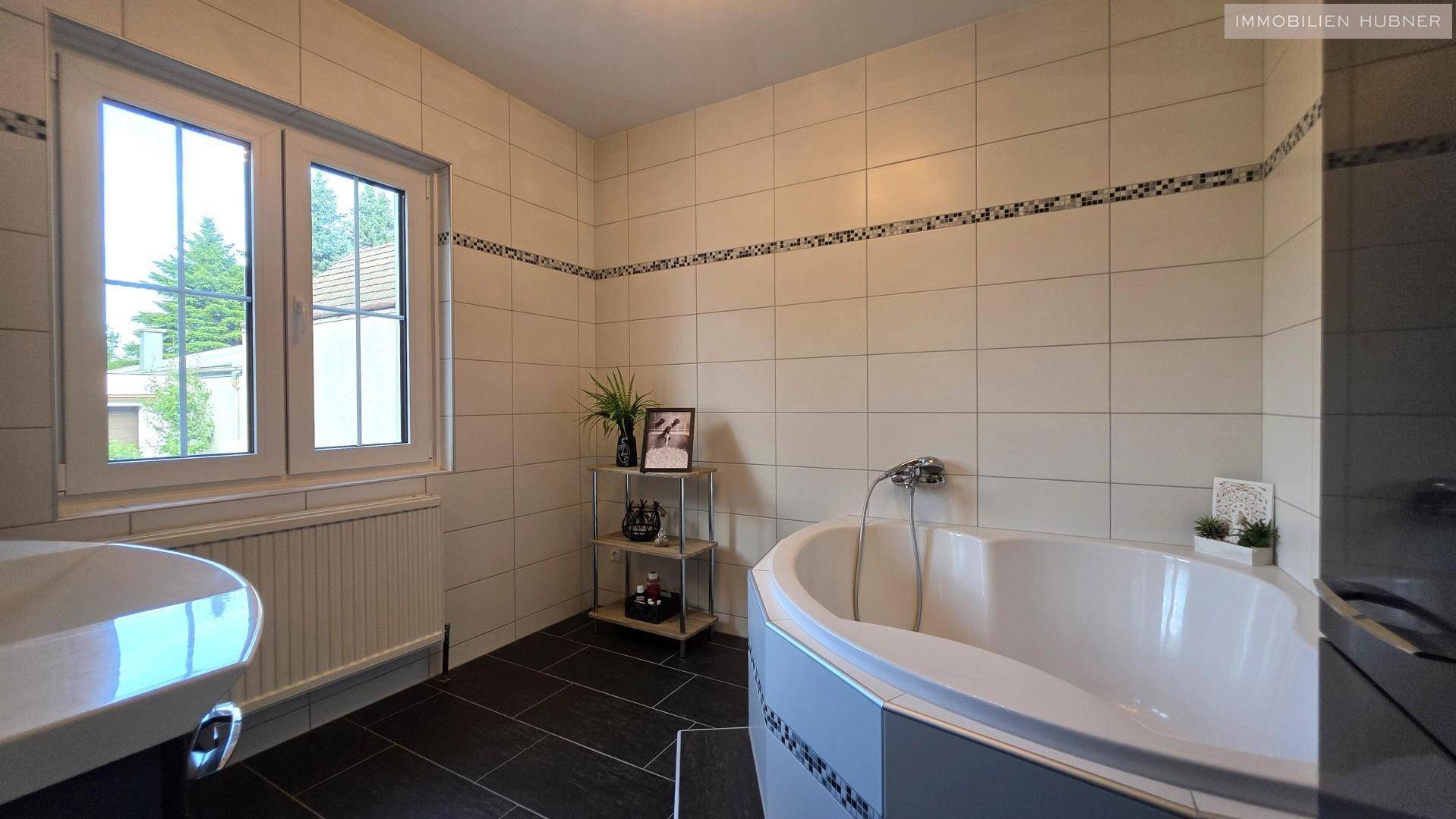 Badezimmer im EG