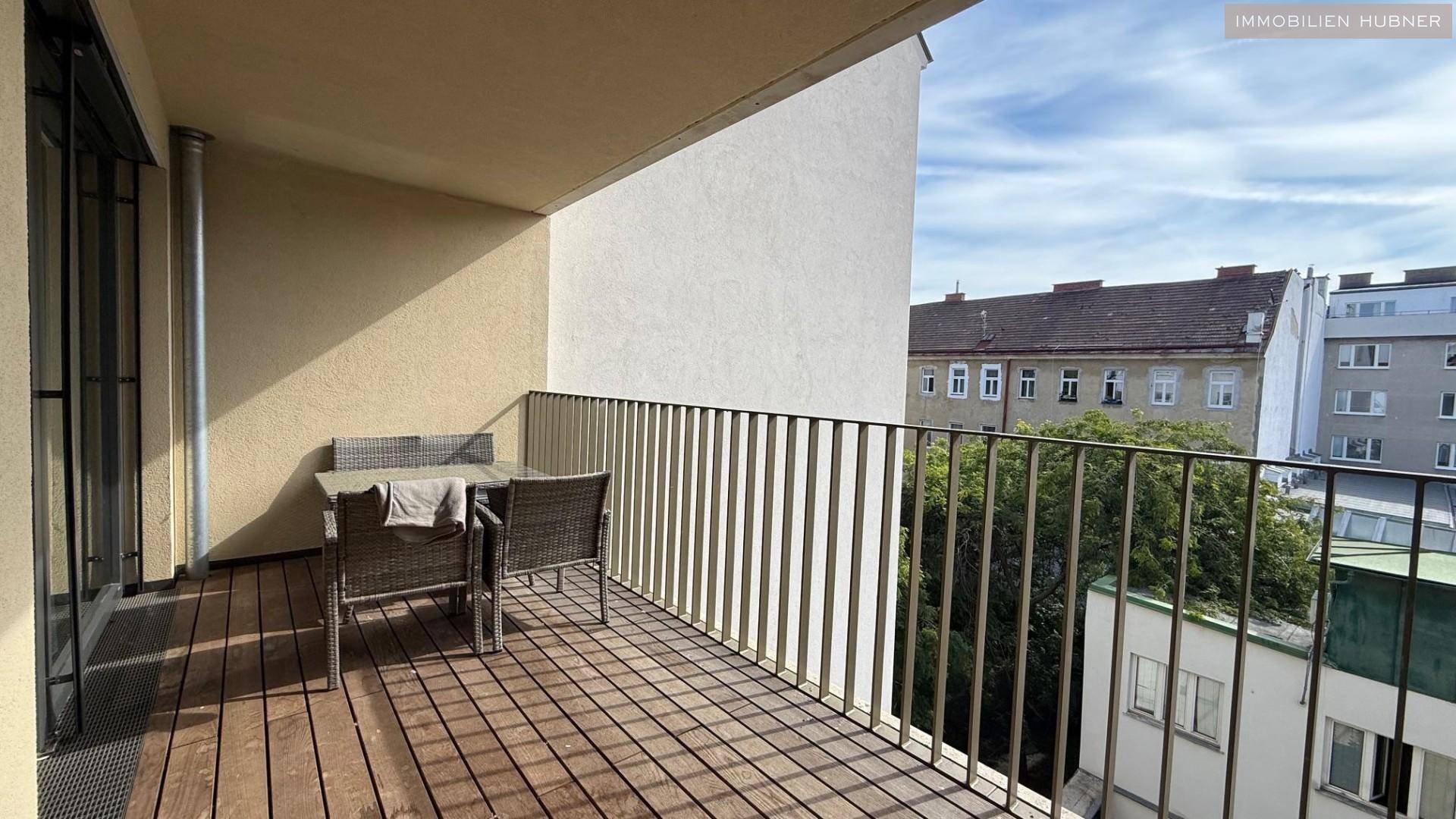 sonnige Außenfläche