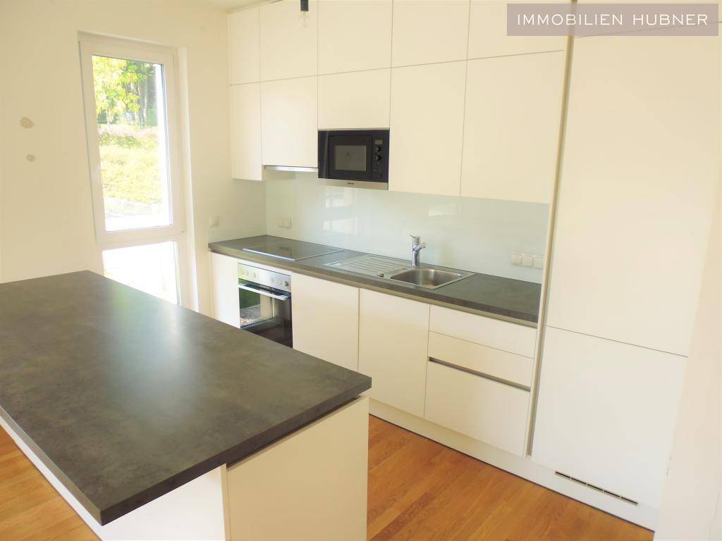 top-moderne Designerküche, Miele Geräte, Schränke
