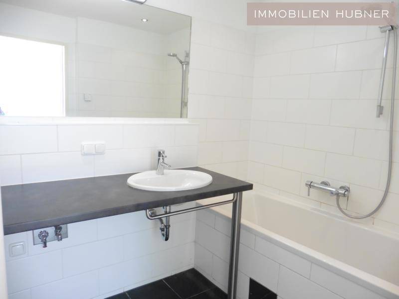 schickes Badezimmer